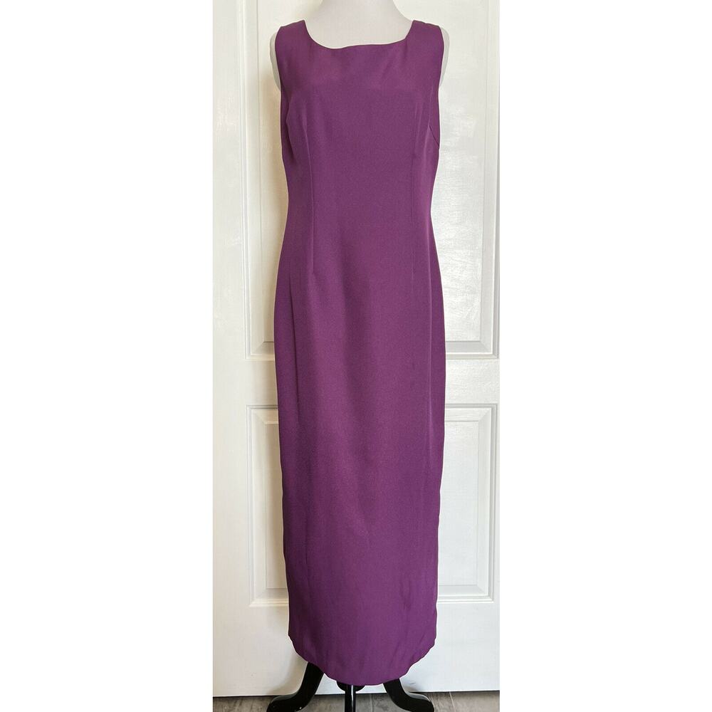 JM Goulbourn Vintage Designer Sleeveless Formal Wedding Dress Purple Size 12